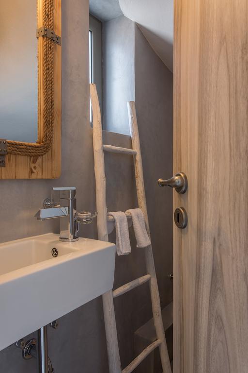 Evais Boutique Houses & Luxury Suites カリストス エクステリア 写真